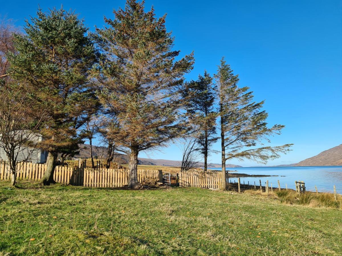 The Bay ,Luxury Shepherds Hut, Dundonnell Екстер'єр фото