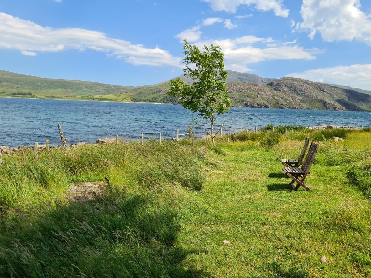 The Bay ,Luxury Shepherds Hut, Dundonnell Екстер'єр фото
